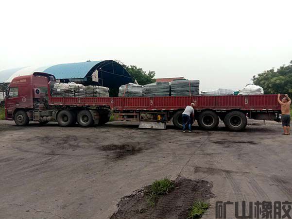 江蘇、廣東、海南,山東的橡膠襯板來了(圖1) 江蘇、廣東、海南,山東的橡膠襯板來了(圖1)