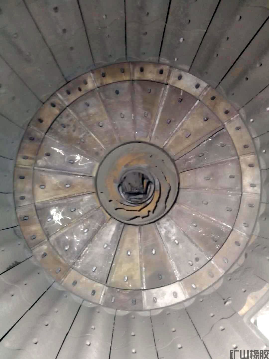 你的球磨機(jī)還在使用高錳鋼端襯？落伍了！(圖1)